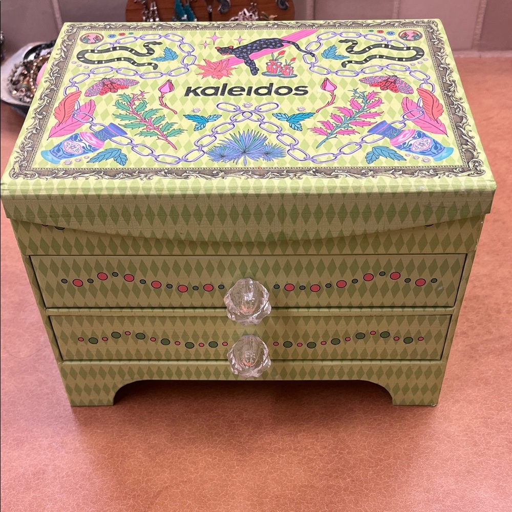 Kaleidos Green Patterned Jewelry Organizer Box with Crystal Knobs